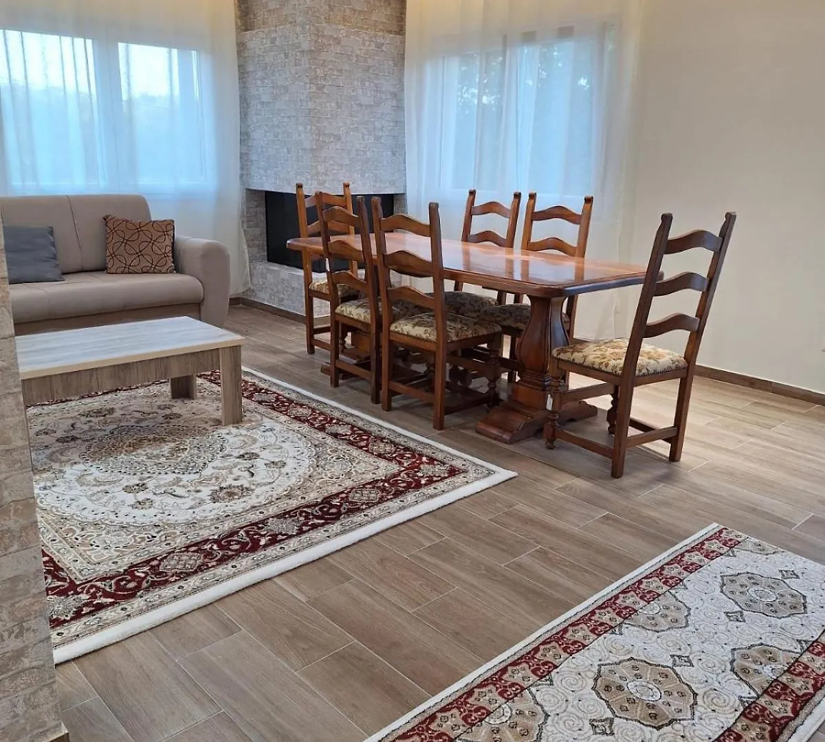 ShkodërLa Casa Di Fatmir住宿加早餐旅馆 0*, Shkodër